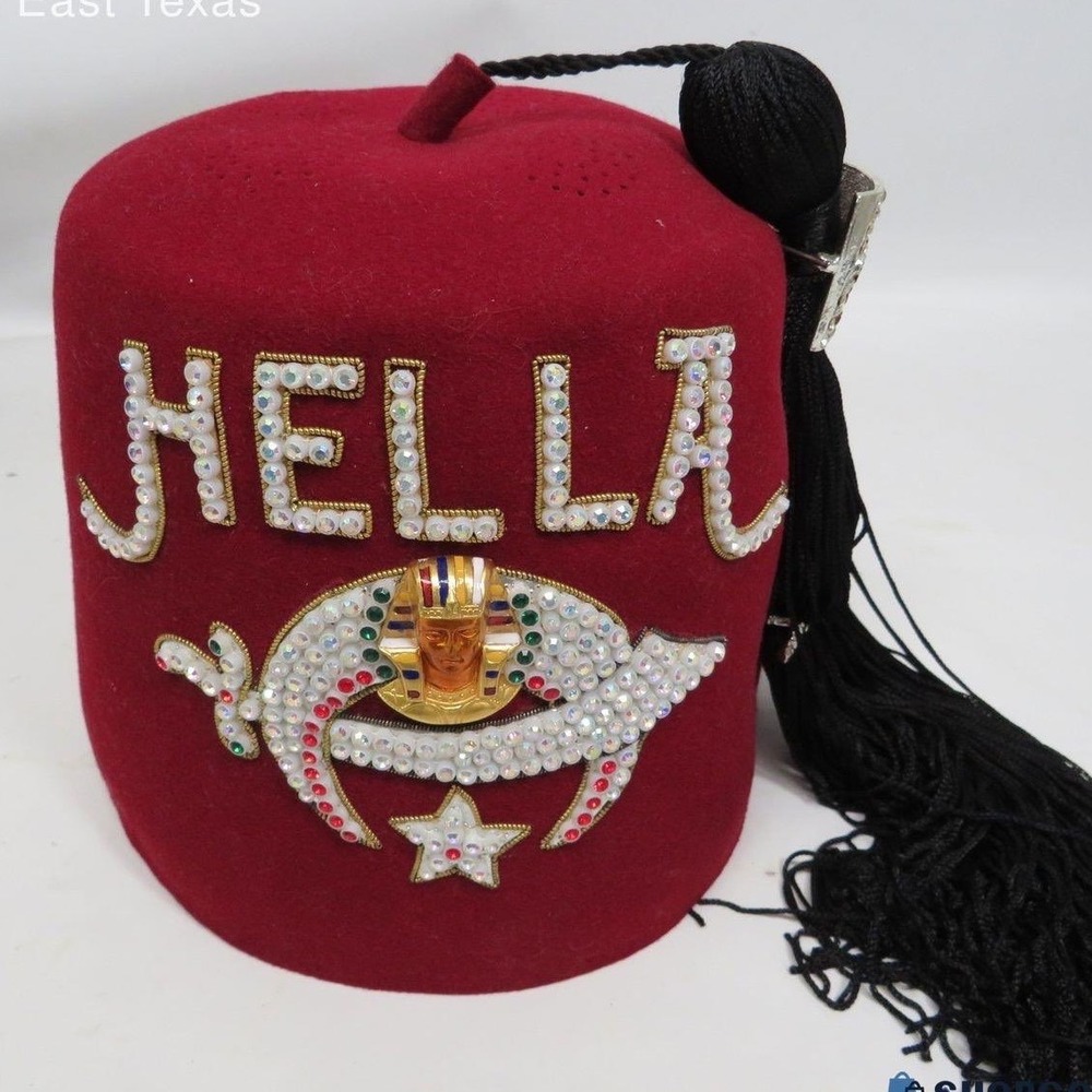 Vintage Shriners Hella Temple Fez Hat Dal-Cap Red Wool Rhinestone Tassel w/ Case - Picture 2 of 6